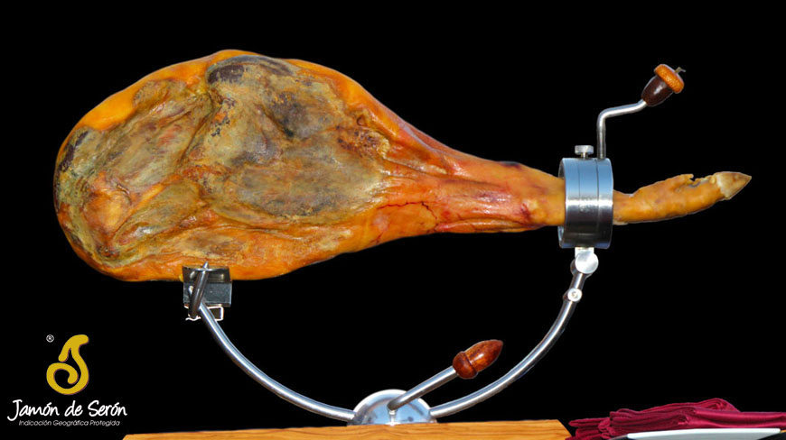 gastronomico-jamon-serrano-1