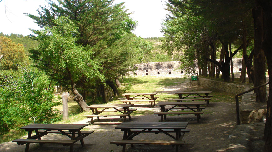 natural-merendero-de-la-jordana-1
